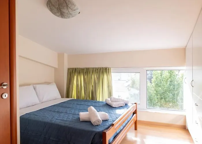 Valantoula - Near Odeon 코스 타운