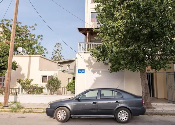 Valantoula - Near Odeon *